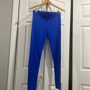 Victoria’s Secret leggings. Used few times. Excellent condition.